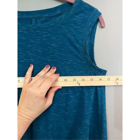 Layers Athletic Tank Top Size XS. - Picture 6 of 7